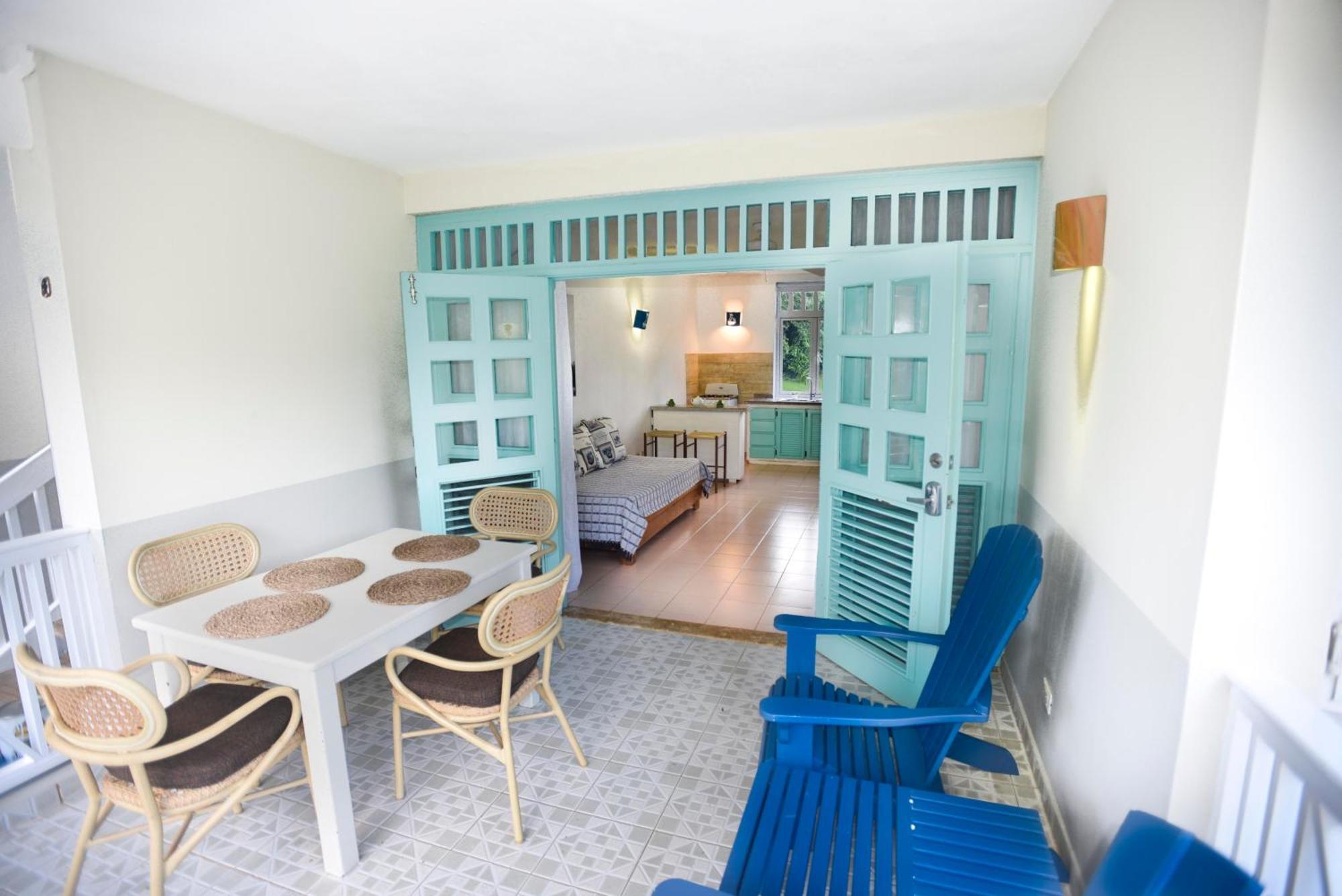 לאס גלראס El Pelicano Apart-Hotel מראה חיצוני תמונה